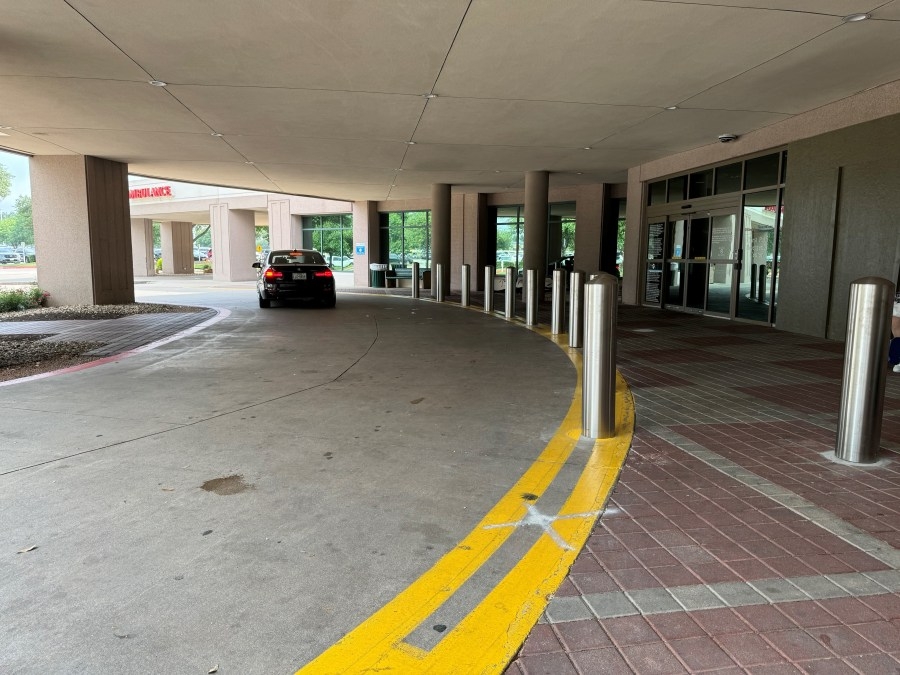 Inside the Investigation: St. David's lobbyist worked to shut down new Austin hospital bollard law