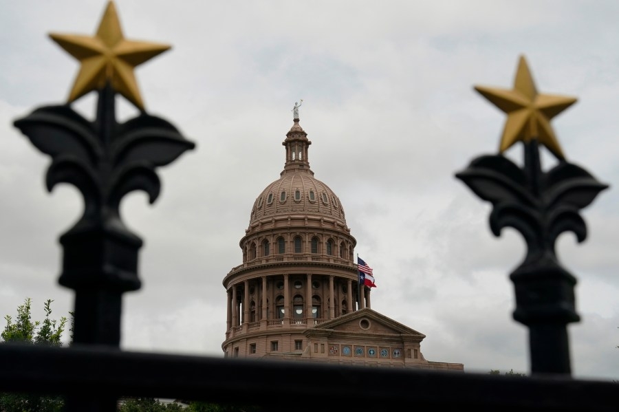 Texas bill would prevent people from certain countries from purchasing land