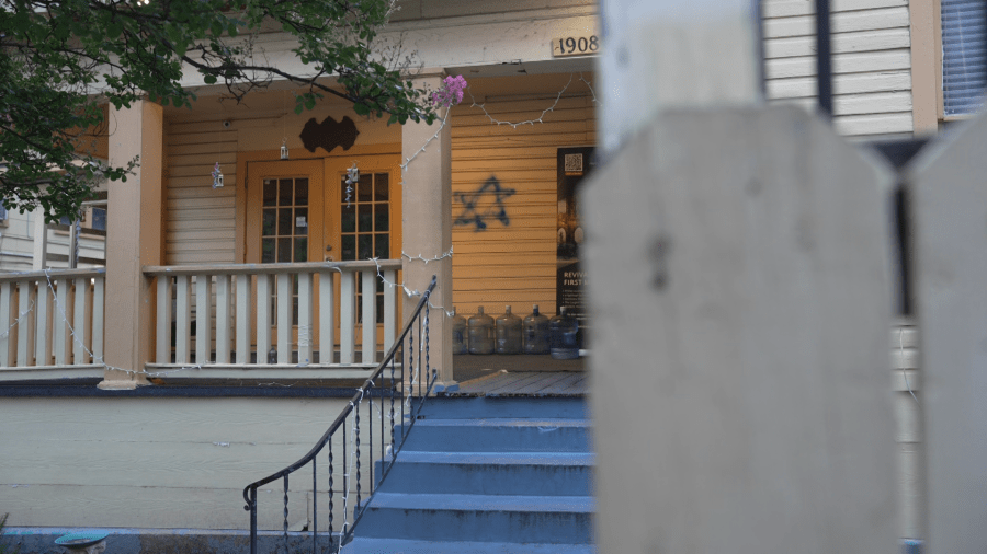 Mosques to hold community gathering after vandals spray paint Star of David on building