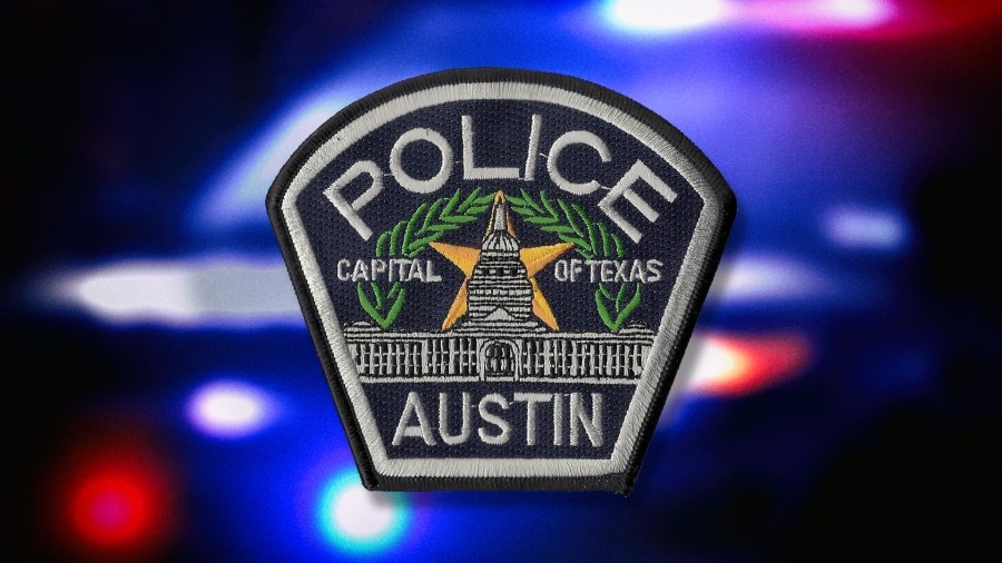 APD: Man dies in northeast Austin crash on Sunday morning