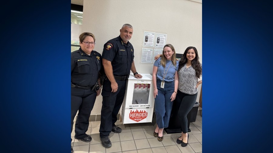 ‘Saving lives': Hays County Jail installs Narcan vending machine