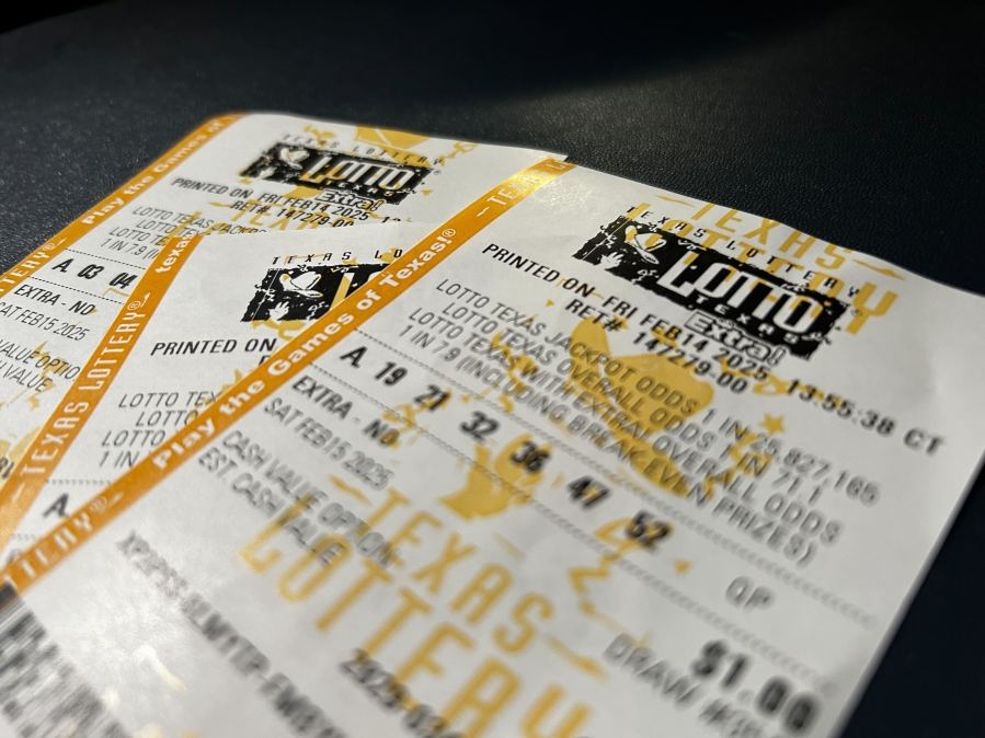 Bill to end Texas Lottery Commission goes to Gov. Abbott