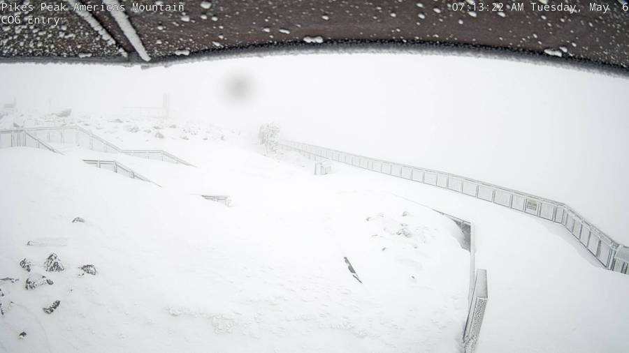 '47-52 inches of snow': Pikes Peak totals for May snowstorm