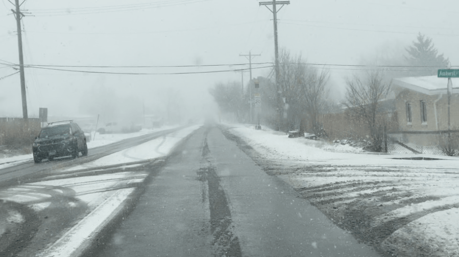 High winds, bursts of snow and low visibility expected early this week