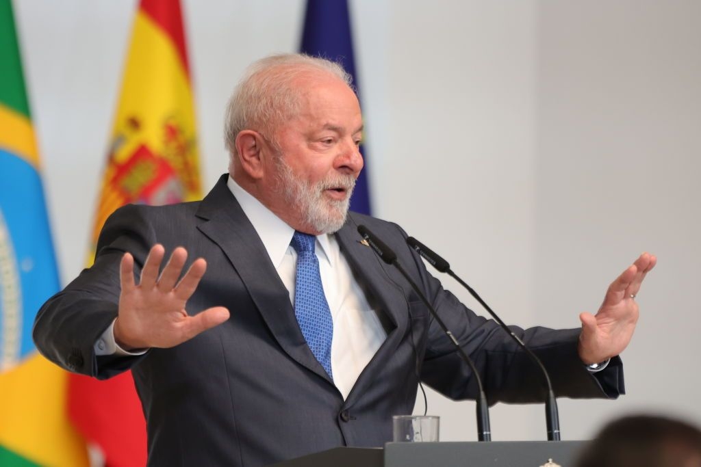 'Time to put an end to insanity of war,' Brazil's Lula told Putin, calls for restraint following Operation Spiderweb