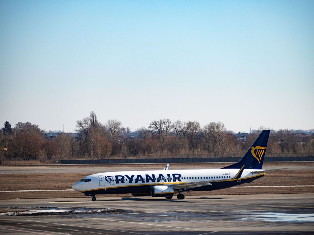 Kyiv, Lviv airports not cooperating on reopening plans, Ryanair CEO says