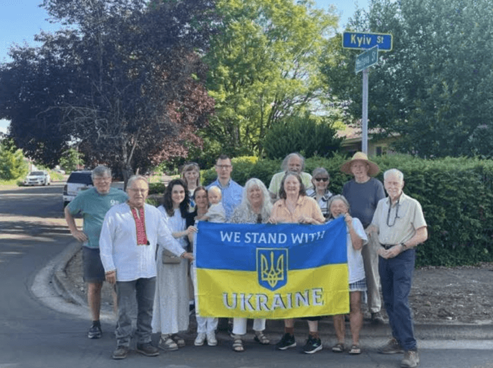 Kyiv, not Kiev — Kyiv Independent community helps rename street in Oregon