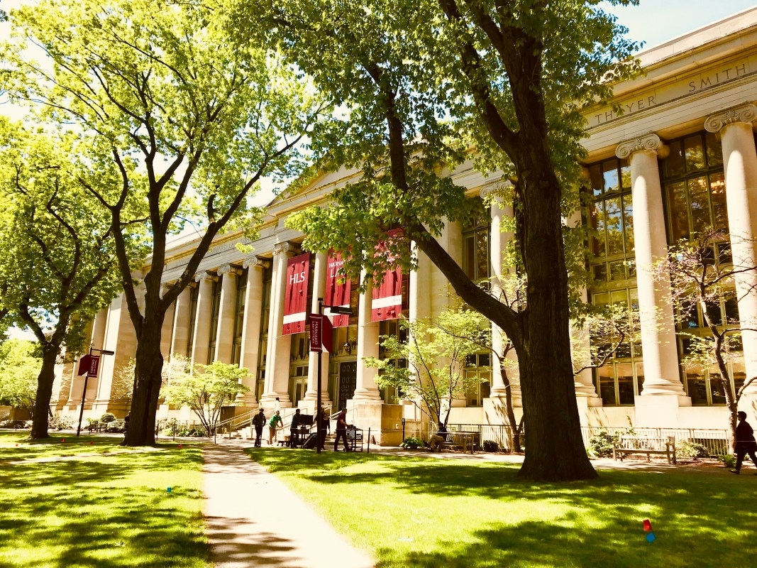 Harvard Expands Free Tuition Program to Families Making $200,000 or Less