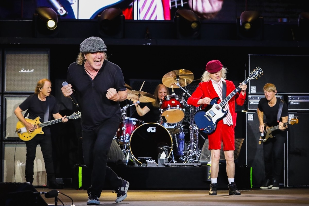 L.A. Weekend Guide: AC/DC at the Rose Bowl, Family Friendly Earth Day Events, Coachella Weekend 2
