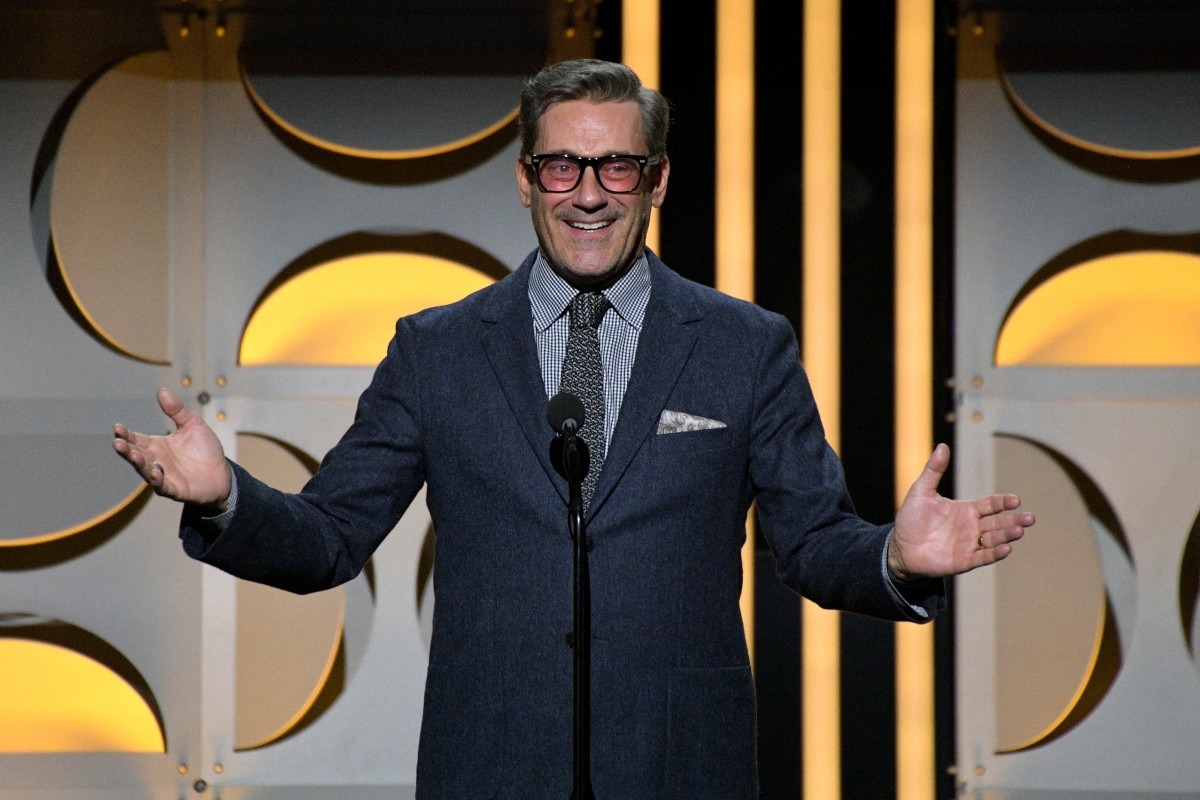 A Jovial Jon Hamm Toasts Lorne Michaels at Peabody Awards