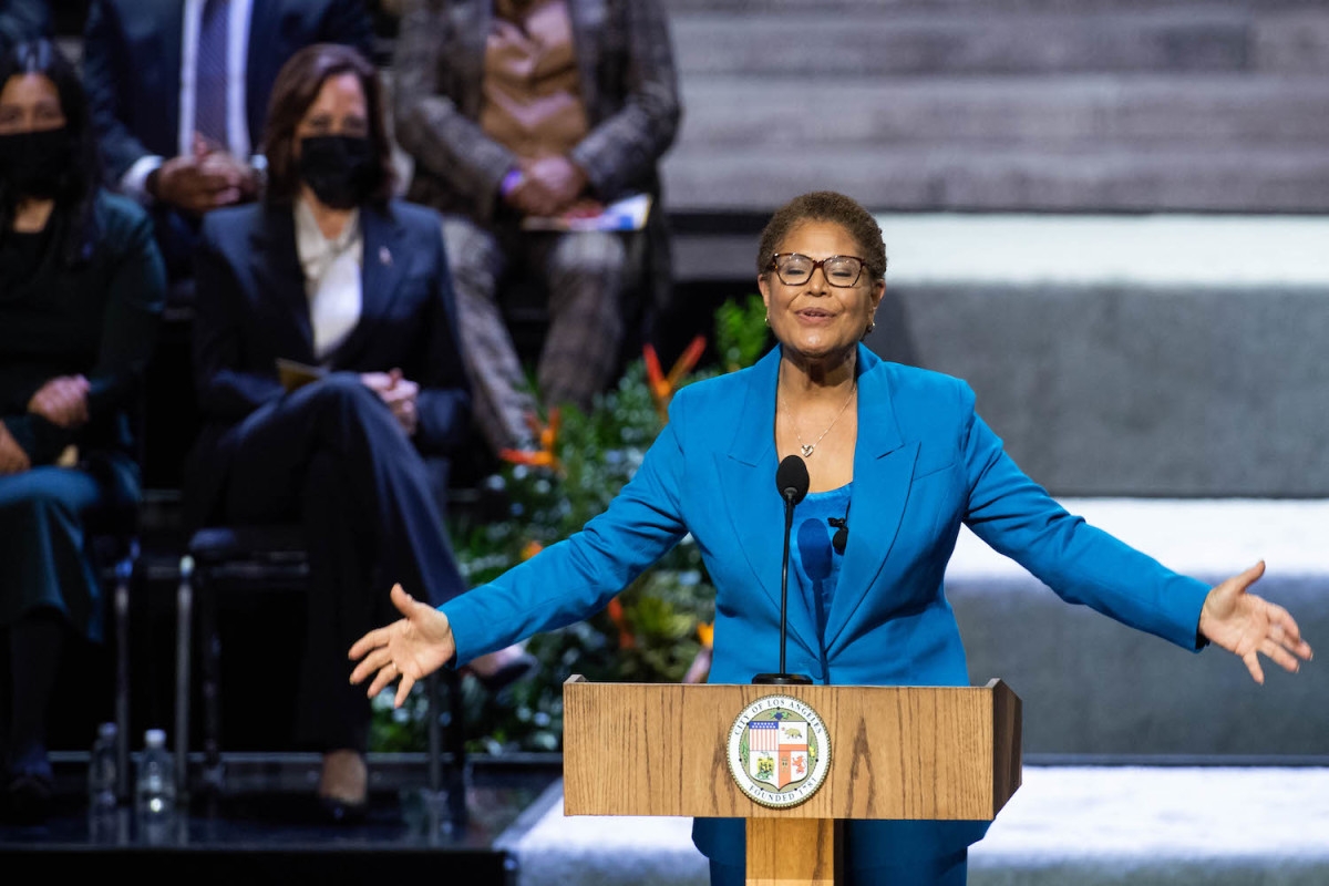 Mayor Karen Bass Calls Emergency Meeting in Response to Attack on Jewish Demonstrators in Colorado
