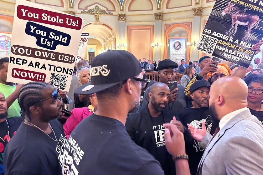 Black lawmakers continue push to assist descendants of slaves in California