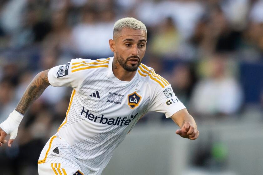 Diego Fagúndez helps short-handed Galaxy tie Dynamo as winless streak hits eight games