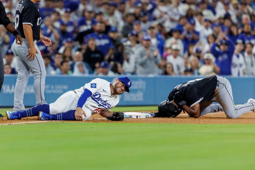 'As lucky as we could be.' Dodgers' Max Muncy already recovering better than expected