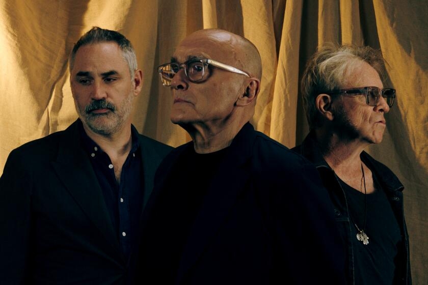 A dream team reunites to bring zombie horror home again in '28 Years Later'