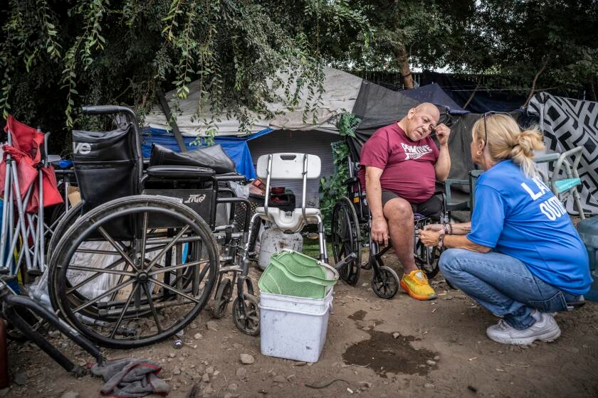 To tackle homelessness, Los Angeles moves to centralize its response
