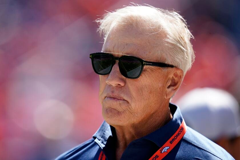 Jeff Sperbeck dies after falling out of golf cart reportedly driven by John Elway in Southern California