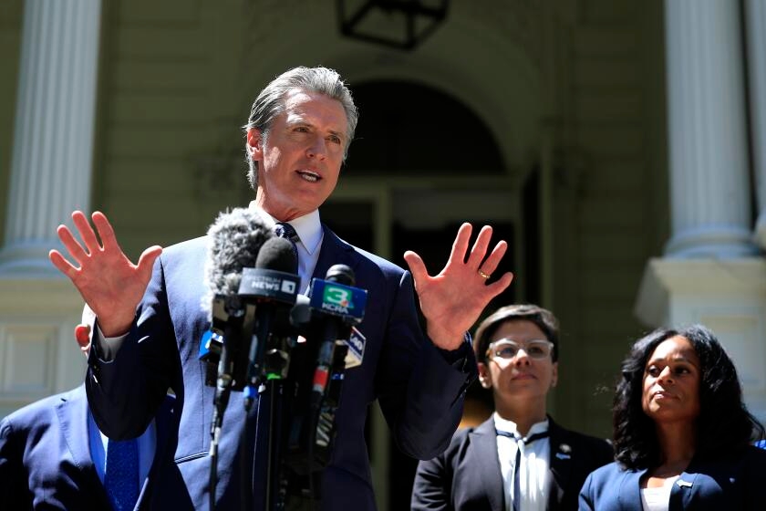 After push from L.A., Newsom plans to weaken state duplex law in wildfire areas