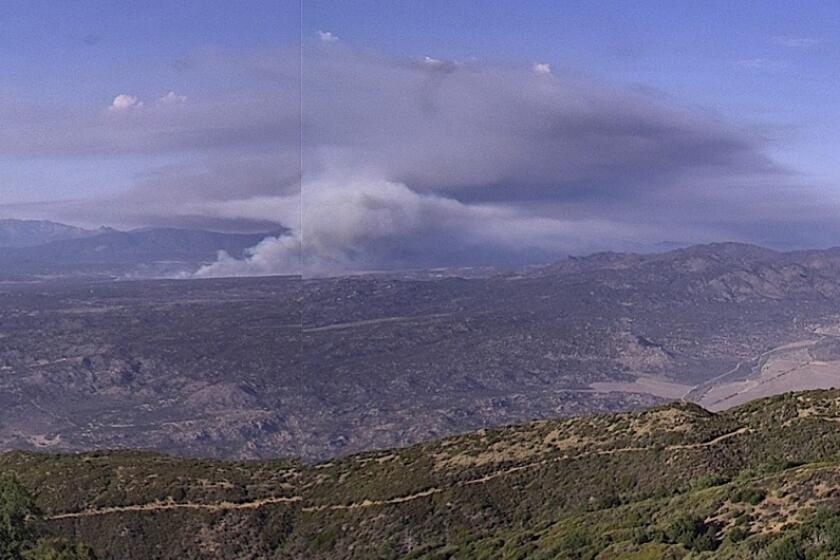 Dale fire burns 331 acres in Riverside County, prompting evacuation orders