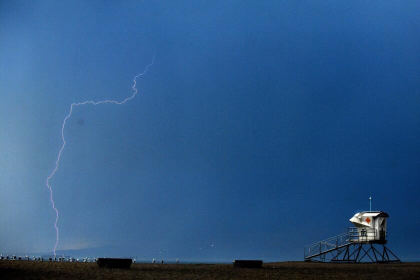 Forecasters say triple threat heading for SoCal: Thunderstorms, dry lightning, rip currents