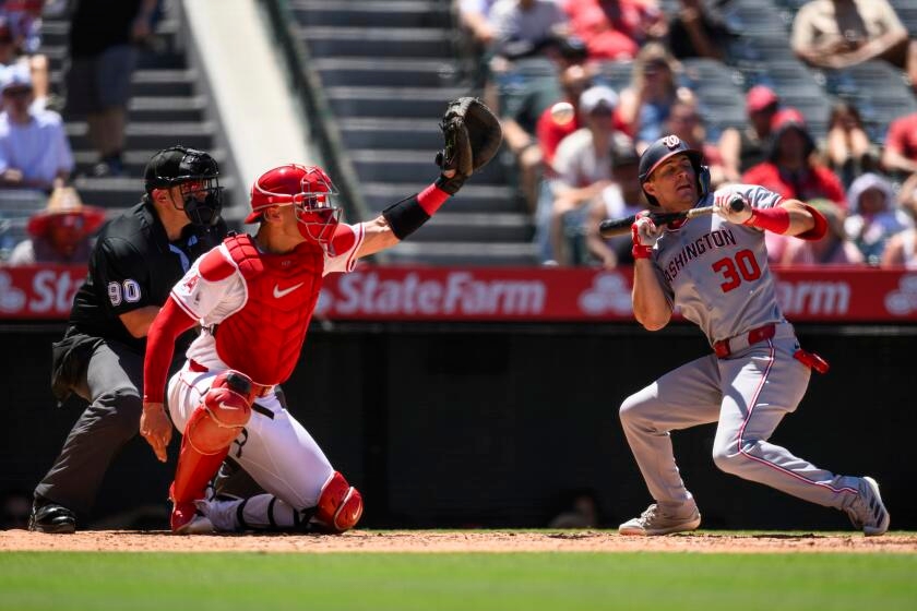 Angels miss chance to move above .500, losing to Nationals