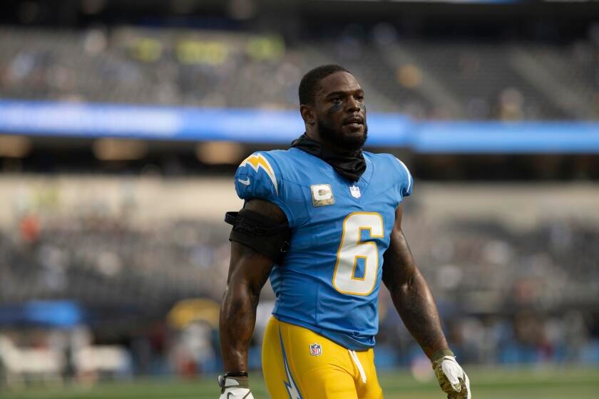 Chargers' Denzel Perryman won't be charged in assault weapons case