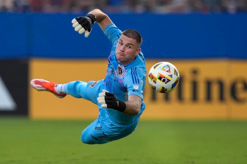 Galaxy beat Herediano to reach quarterfinals of CONCACAF Champions Cup