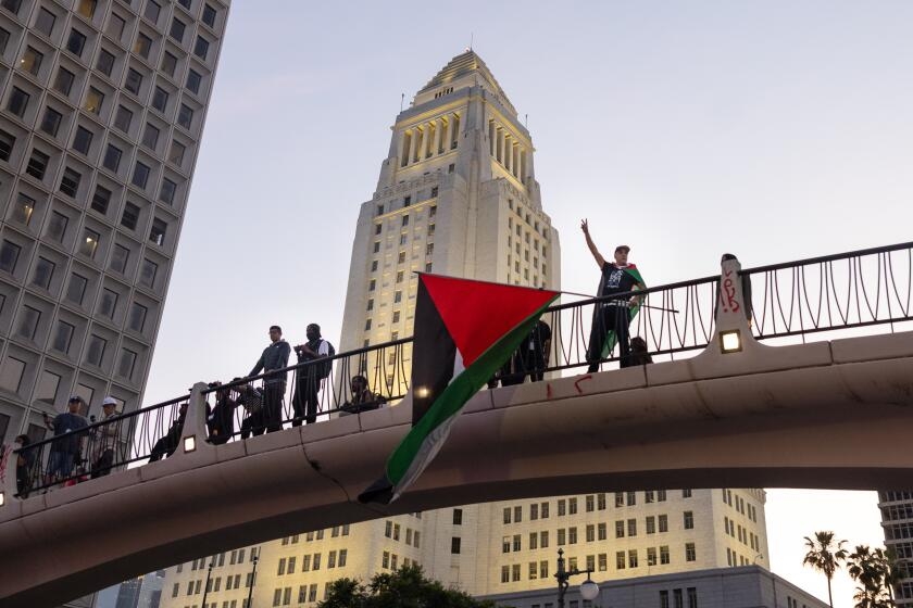 A repeat of Rodney King? Local leaders say L.A.'s latest unrest is nothing like 1992