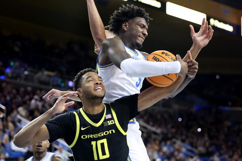 At full strength and fully optimized, UCLA routs No. 16 Oregon for fifth straight win