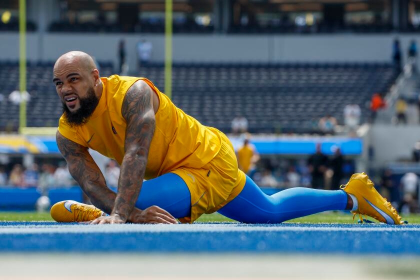 He's back: Wide receiver Keenan Allen agrees to deal with Chargers
