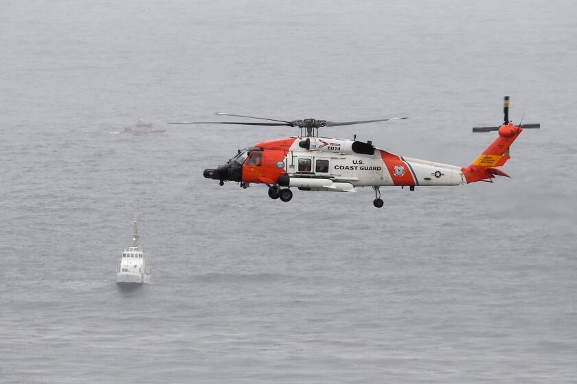 6 missing at sea after small plane crashes off San Diego