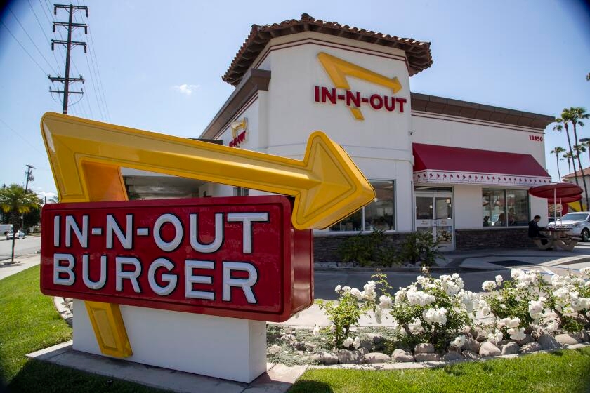 In-N-Out to remove red dye No. 3 from its strawberry milkshake and pink lemonade