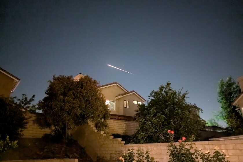What was that noise? SpaceX Dragon rattles Los Angeles with sonic boom
