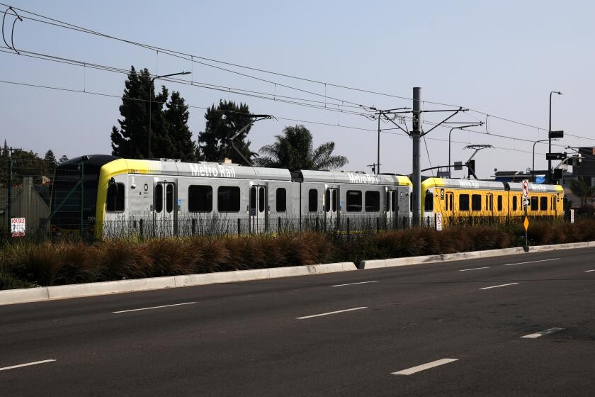 Lawndale resident threatened to shoot Metro crew members, authorities say