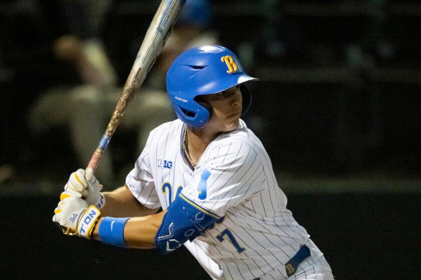 Roman Martin's grand slam powers UCLA baseball past Arizona State in L.A. Regional