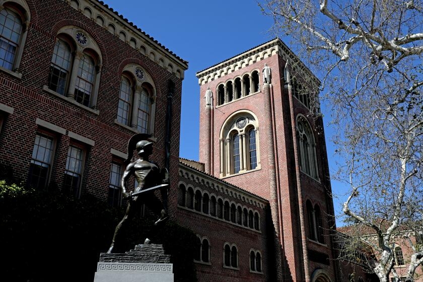 USC calls for hiring freeze, austerity efforts amid budget woes and Trump investigations