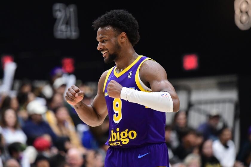 Lakers' Bronny James scores career-high 39 points in G League game: 'I belong out there'