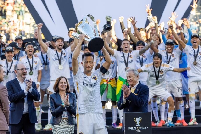 News Analysis: What's wrong with the Galaxy, who went from a championship to the cellar in one season?