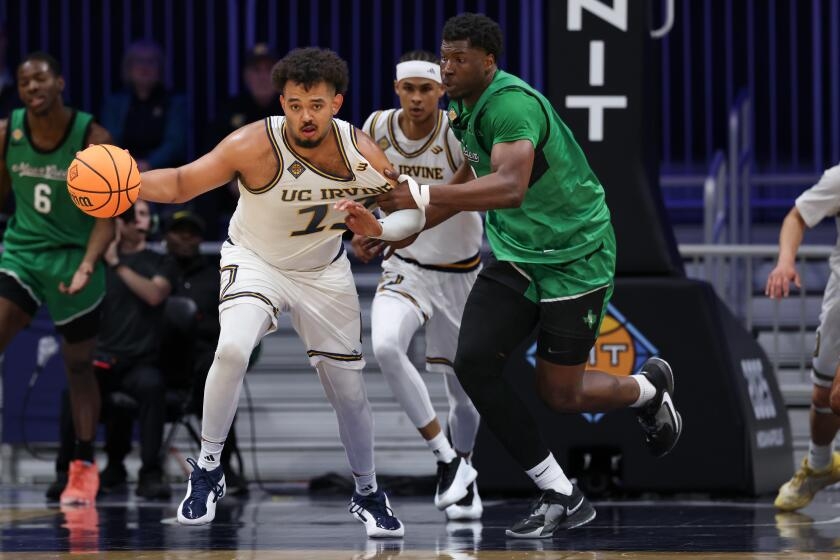 UC Irvine rallies to beat North Texas, reach Anteaters' first NIT title game