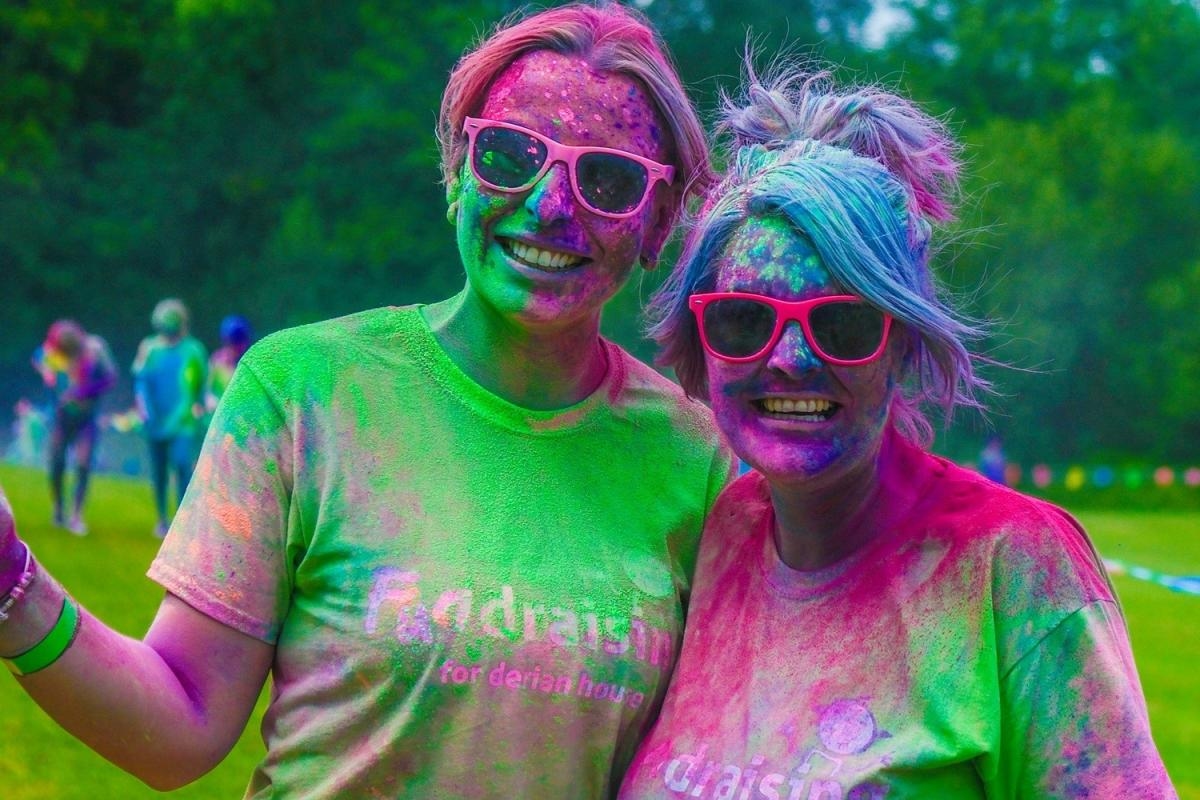 'Wonderful and messy' run raises £21,000 for children's hospice