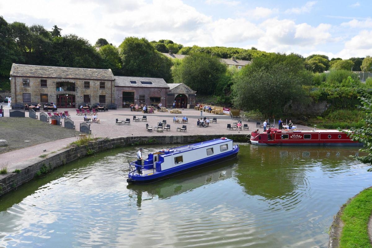 Burnley canal area dubbed a 'treasure trove' in new guide