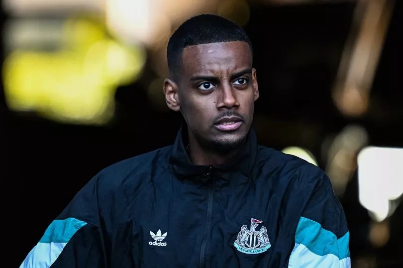 Liverpool told how Alexander Isak transfer saga will unfold - 'Got to go'