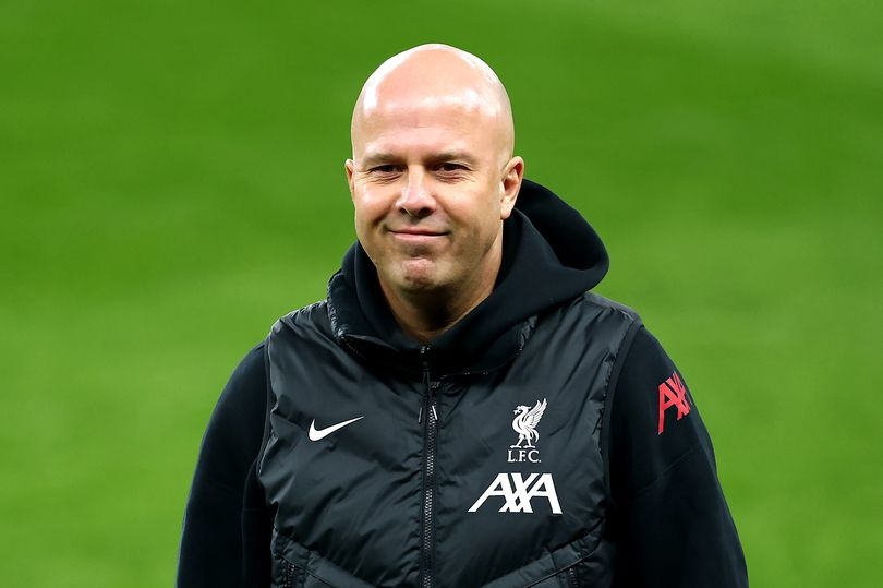 Arne Slot explains surprise Liverpool team selection with Luis Diaz benched vs Aston Villa