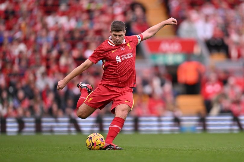 Gerrard rolls back the years for Liverpool as Crouch's robot returns - 5 talking points vs Chelsea