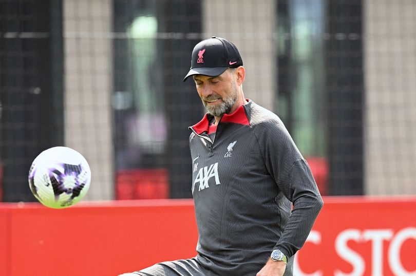 Former Liverpool player Jurgen Klopp called 'incredible' moves to Swedish second division