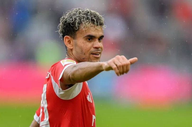 Bayern Munich legend takes swipe at Luis Diaz after Liverpool transfer exit