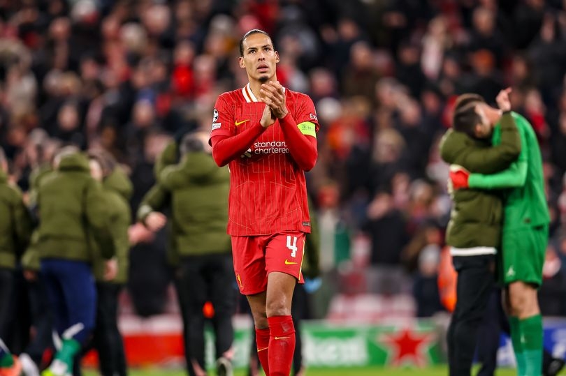 Virgil van Dijk spotted chatting to PSG chiefs after Liverpool defeat as contract stance clear