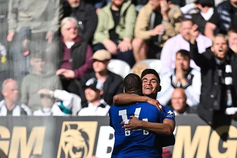 Everton player ratings as Carlos Alcaraz and one more sensational in superb Newcastle win