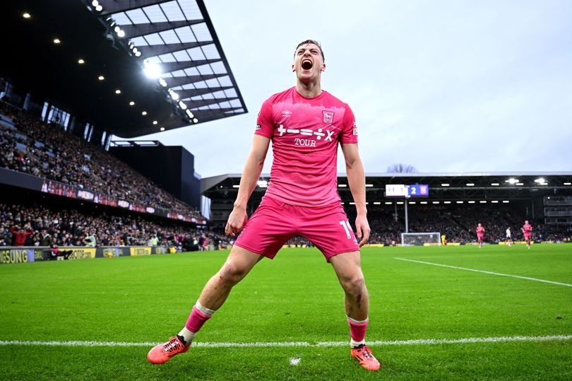 Liam Delap update, Idrissa Gueye decision, major contract news - Everton transfer stock take