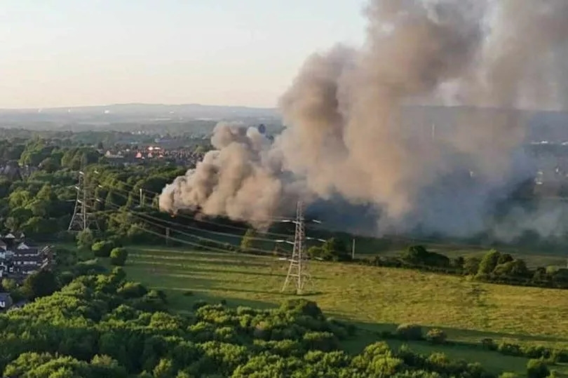 Police issue update after children seen escaping blazing building